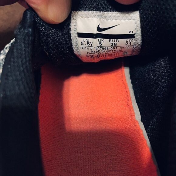 Nike Air Max 97 Black White womens size 7 US - Picture 10 of 10